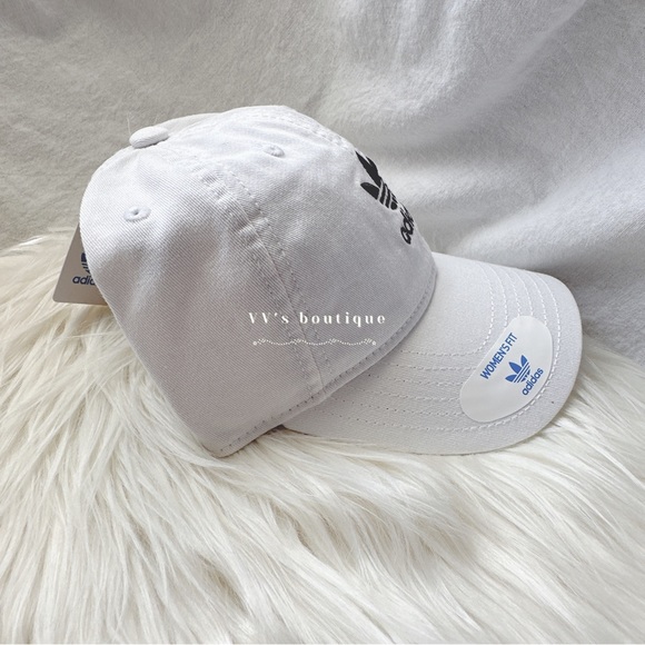NWT Adidas Women Originals Relaxed Strap Back Hat Cap White Black - Picture 2 of 7